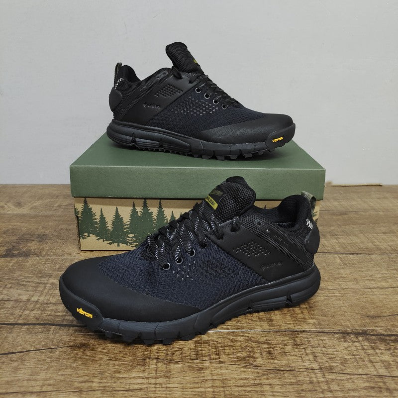 Men's hiking boots